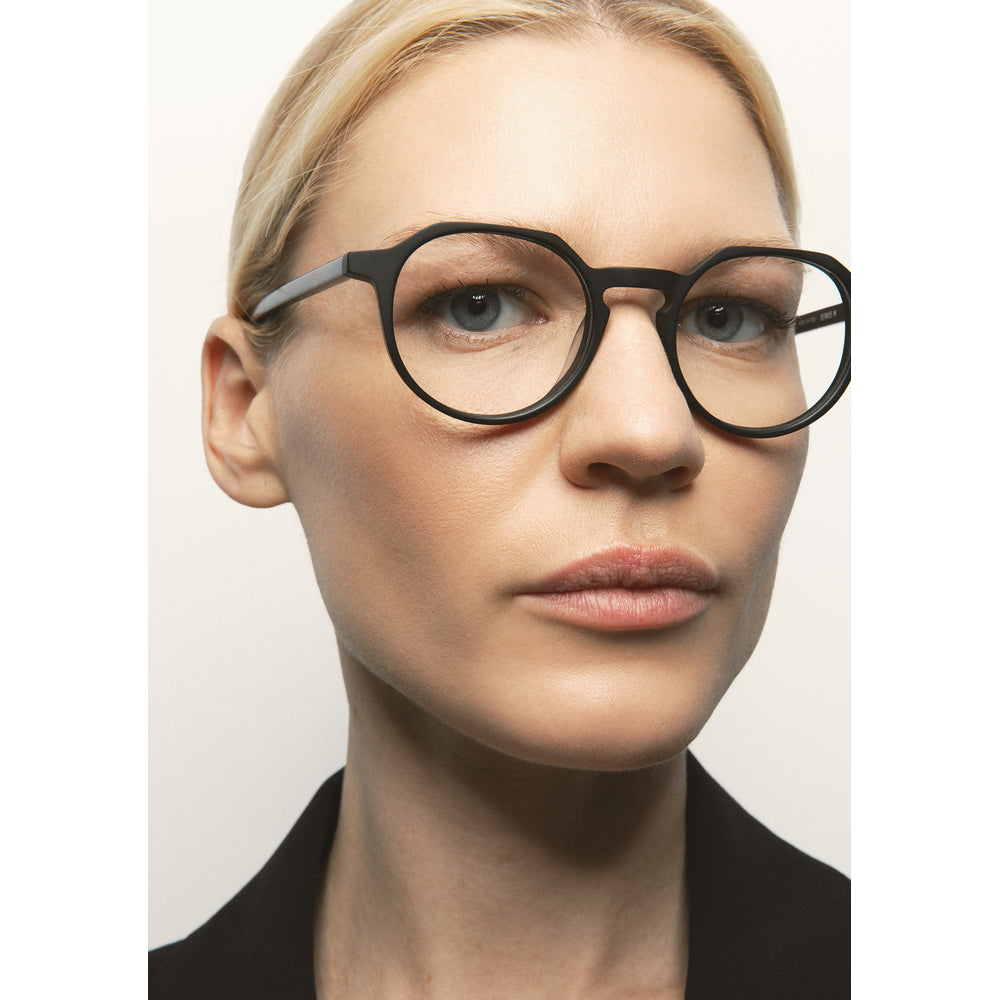 Kaleos Berkus M Noir Mat 01 portée, trois-quarts - Les Lunettes de Pauline