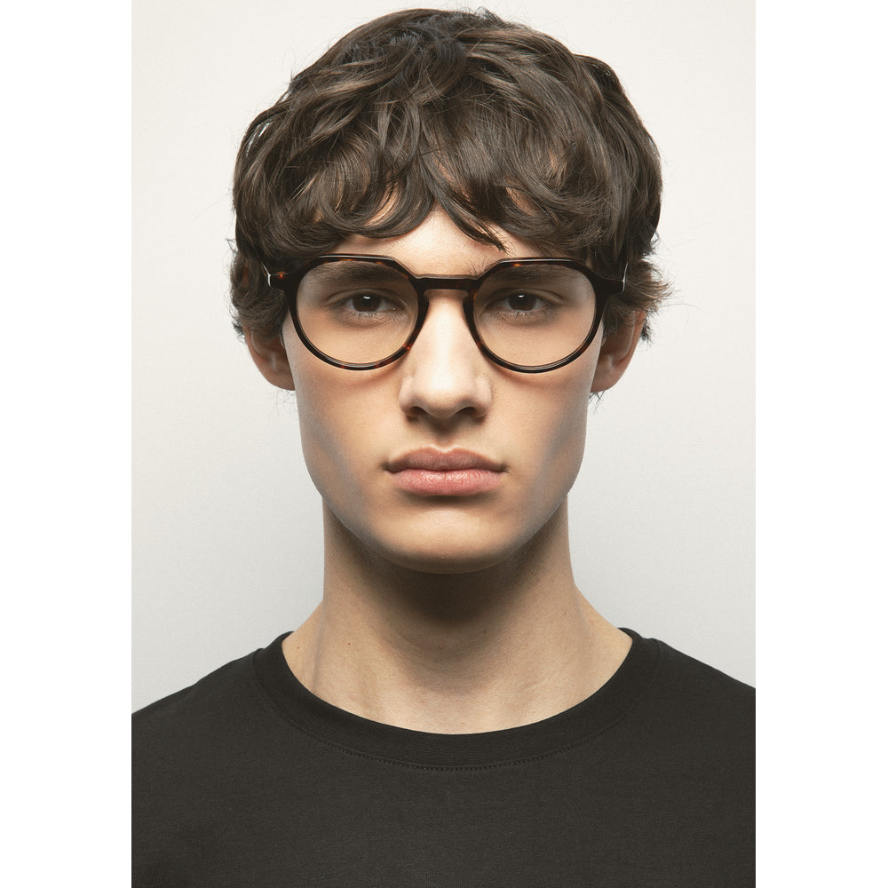 Kaleos Berkus L Havane Foncé 02 portée, second plan - Les Lunettes de Pauline