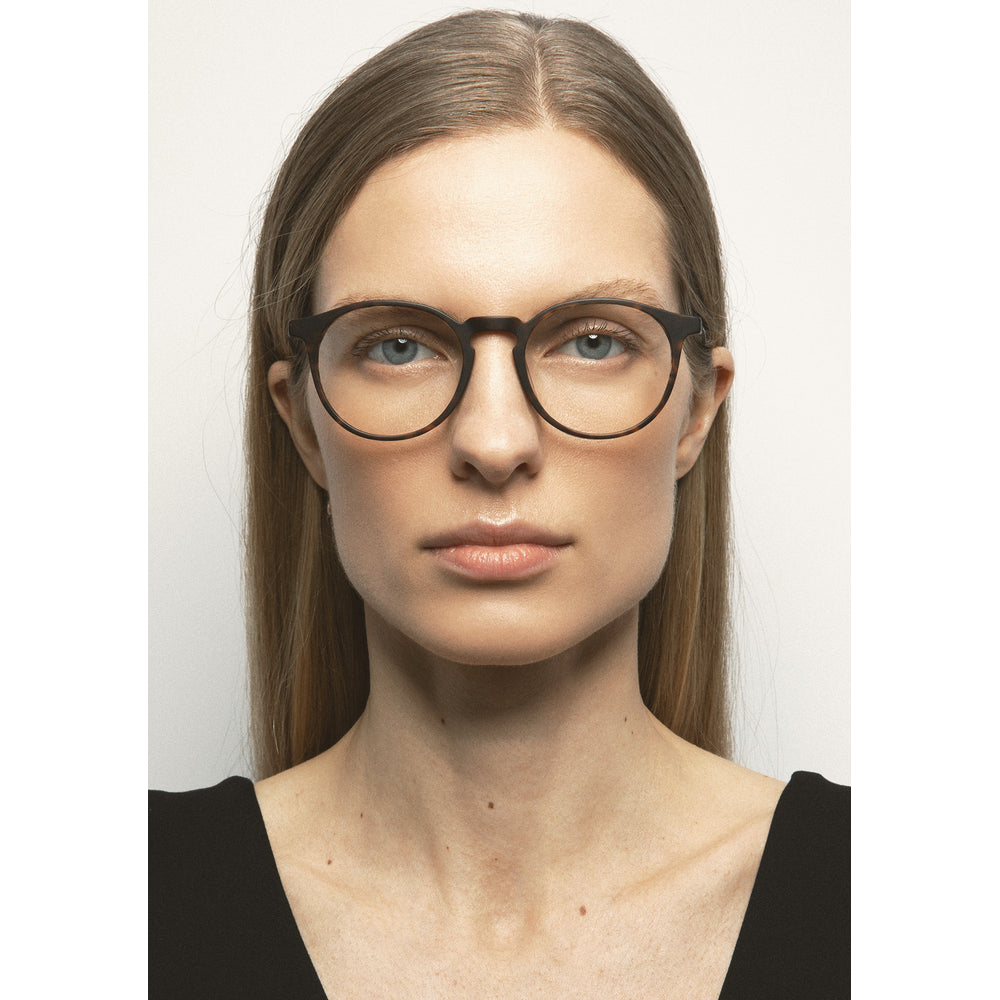 Kaleos Aldrin L Havane Foncé Mat 02 portée - Les Lunettes de Pauline