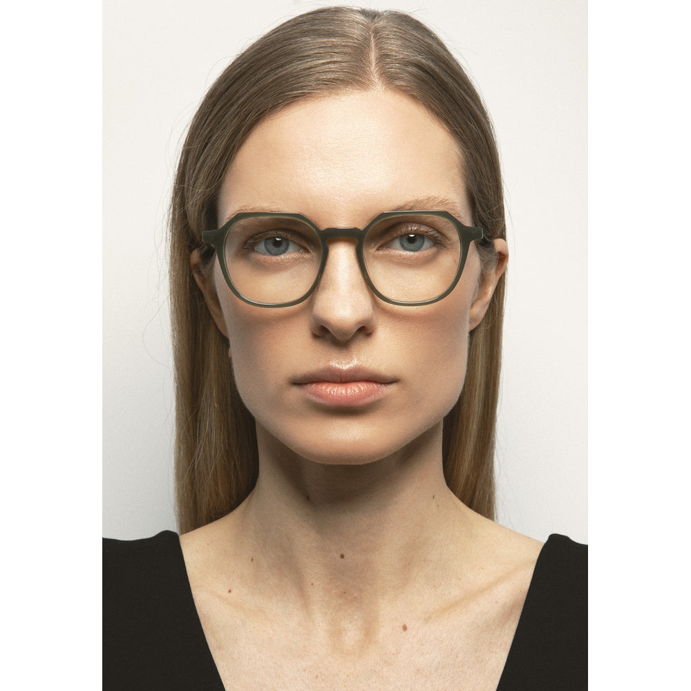 Kaleos Delacorte M Kaki Laiteux 04 portée - Les Lunettes de Pauline