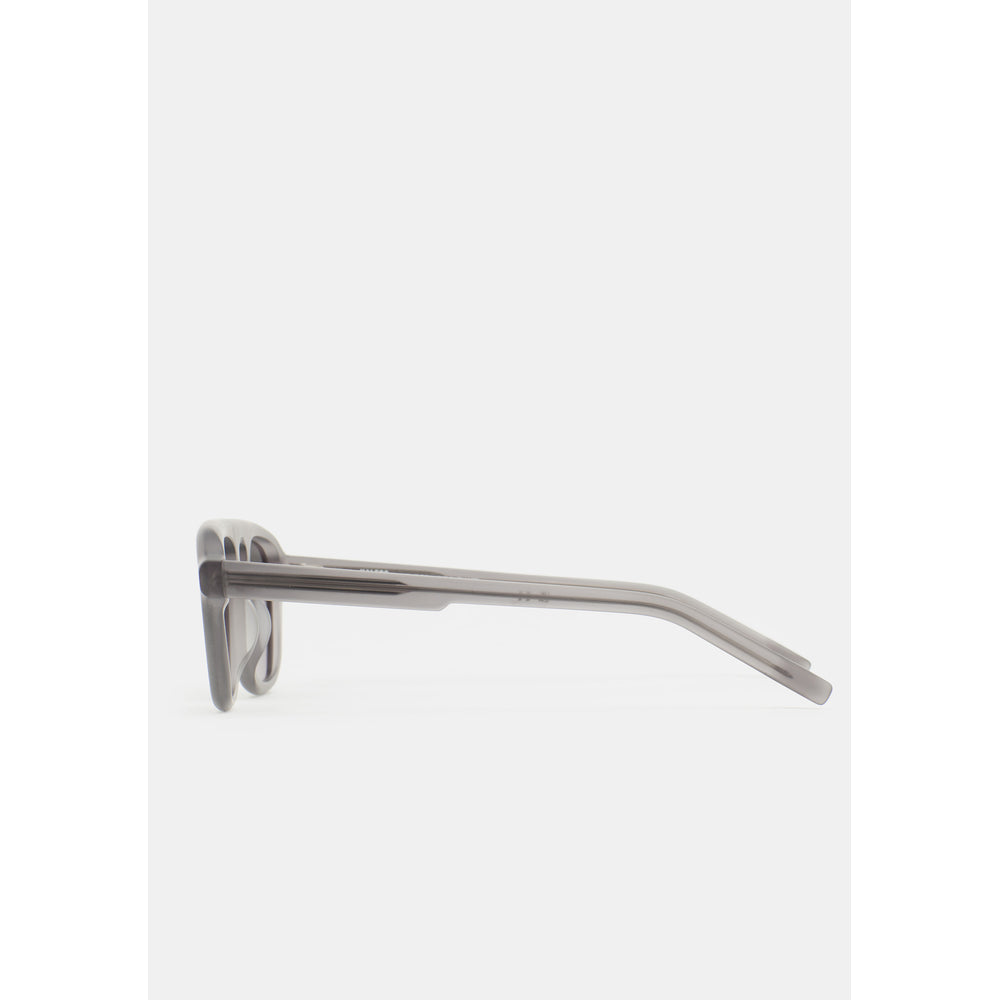 Kaleos Crowne Gris Cristal Mat Polarisés 03 vue de profil - Les Lunettes de Pauline