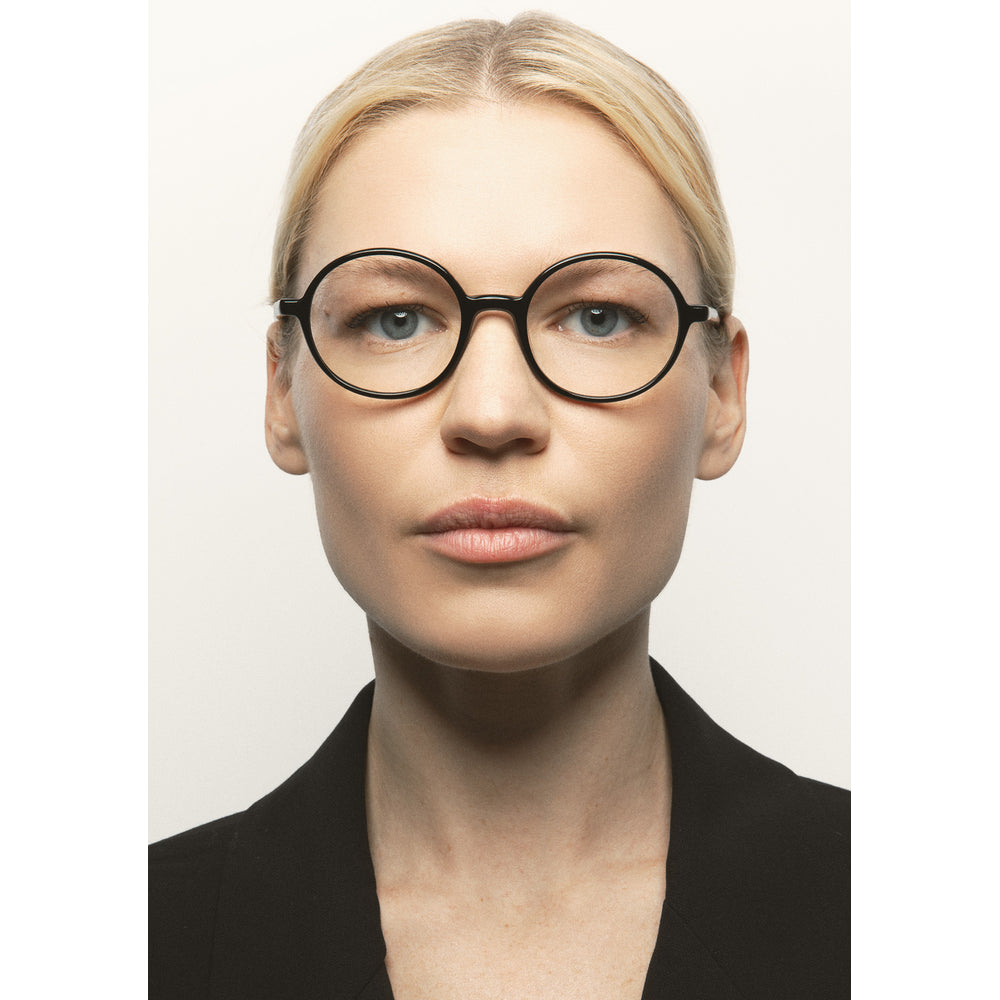 Kaleos Russo Noir 01 portée - Les Lunettes de Pauline