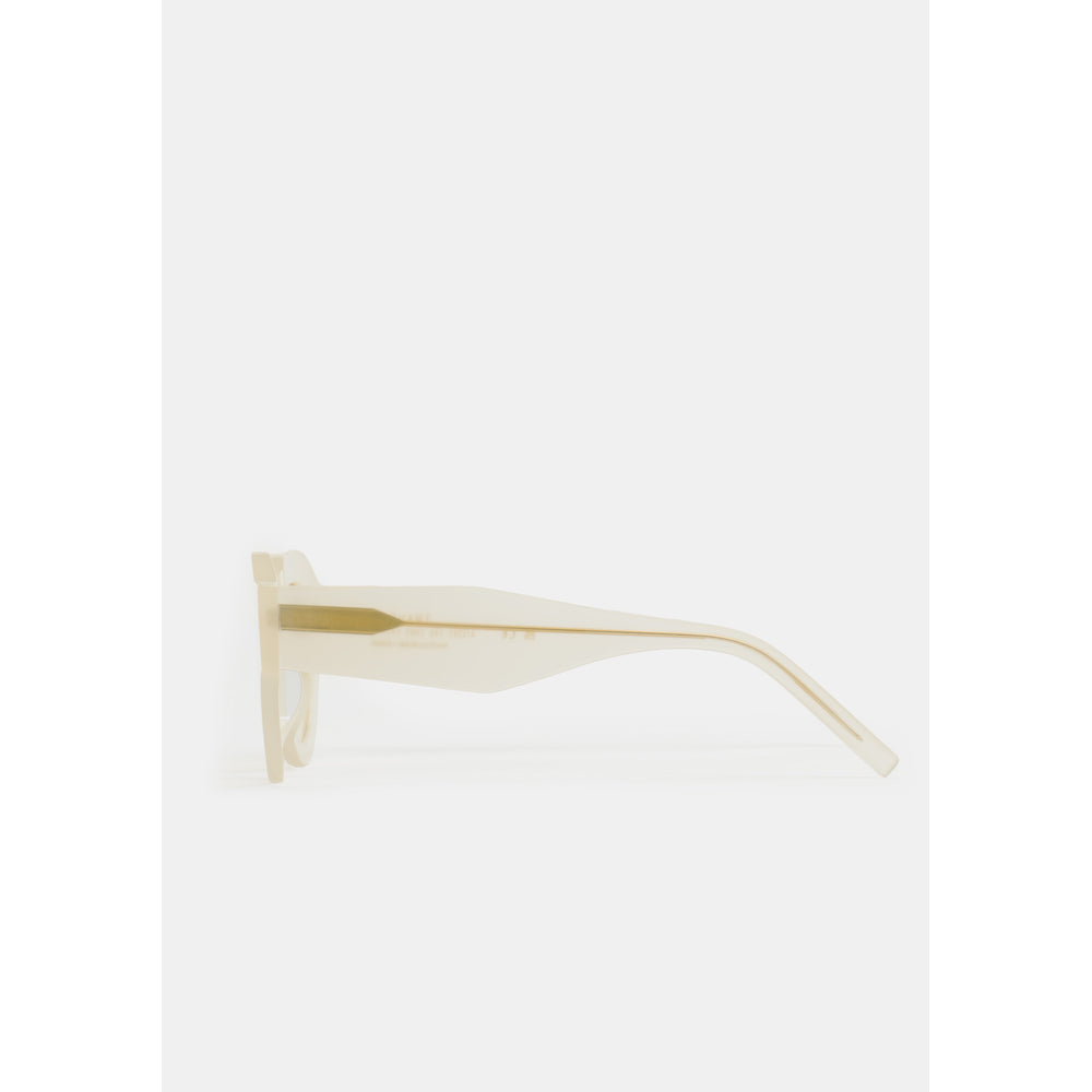 Kaleos Travers Blanc Cassé Laiteux 05 vue de profil - Les Lunettes de Pauline