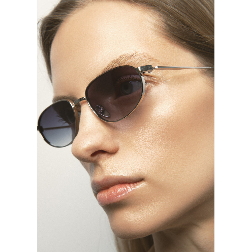 Kaleos Deboer Argent 04 portée, trois-quarts - Les Lunettes de Pauline
