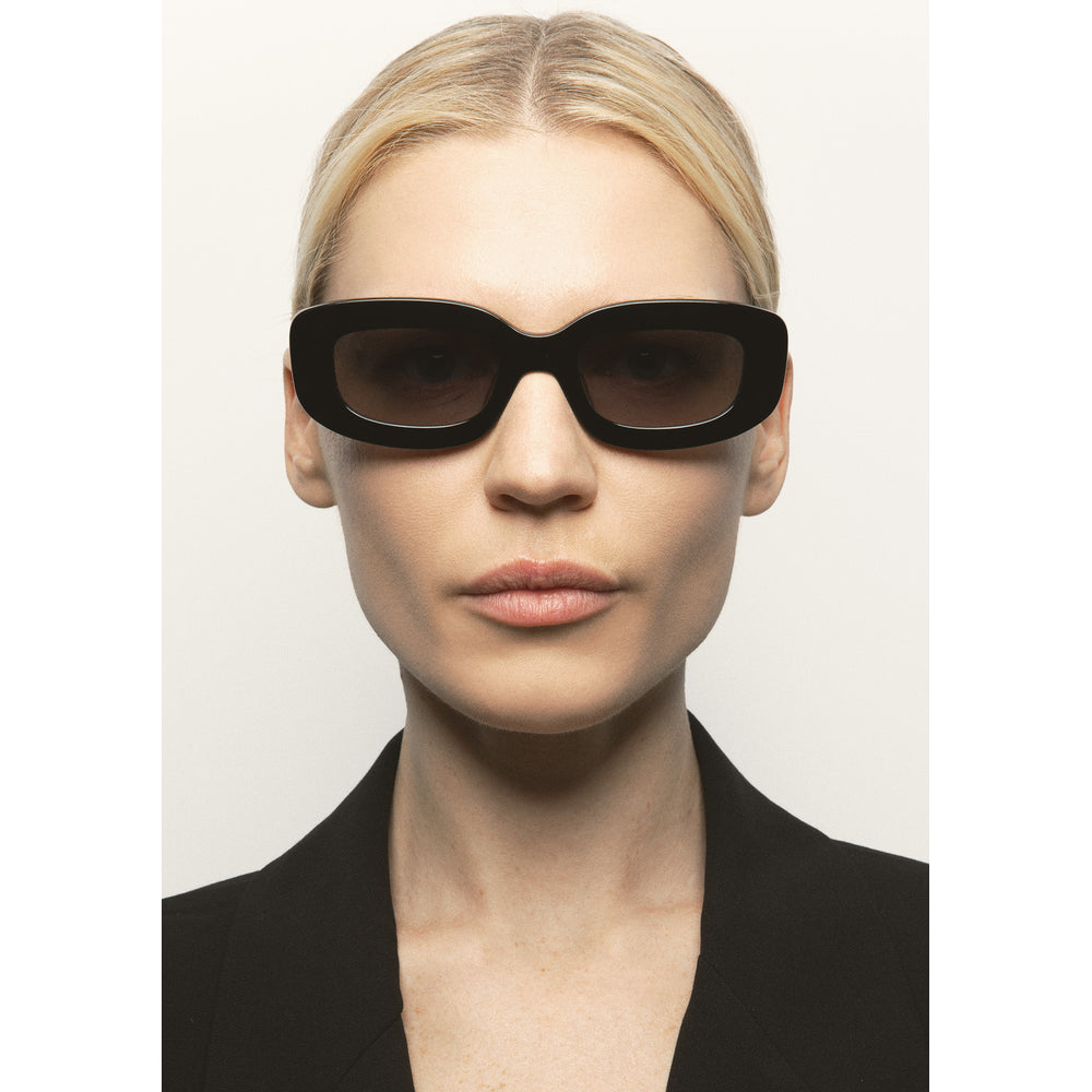 Kaleos Eluard Noir 01 portée - Les Lunettes de Pauline