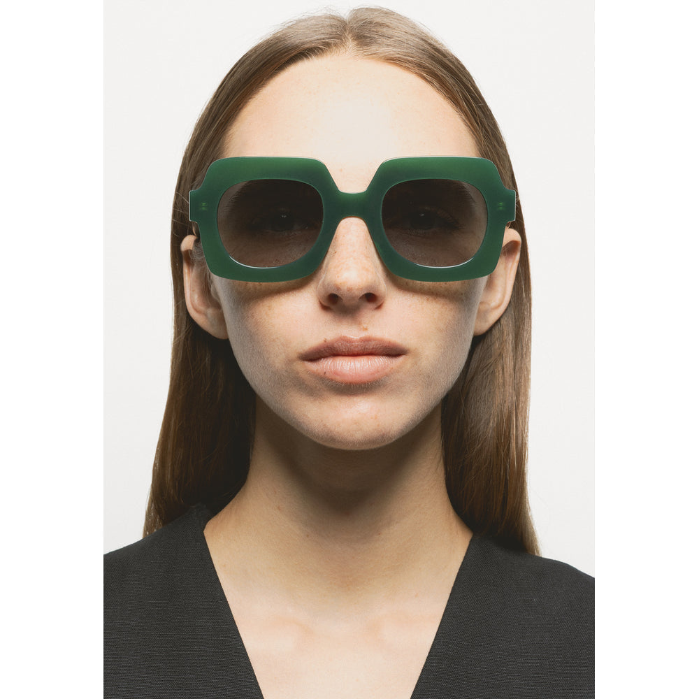Kaleos Beaumier Vert Laiteux 03 portée - Les Lunettes de Pauline