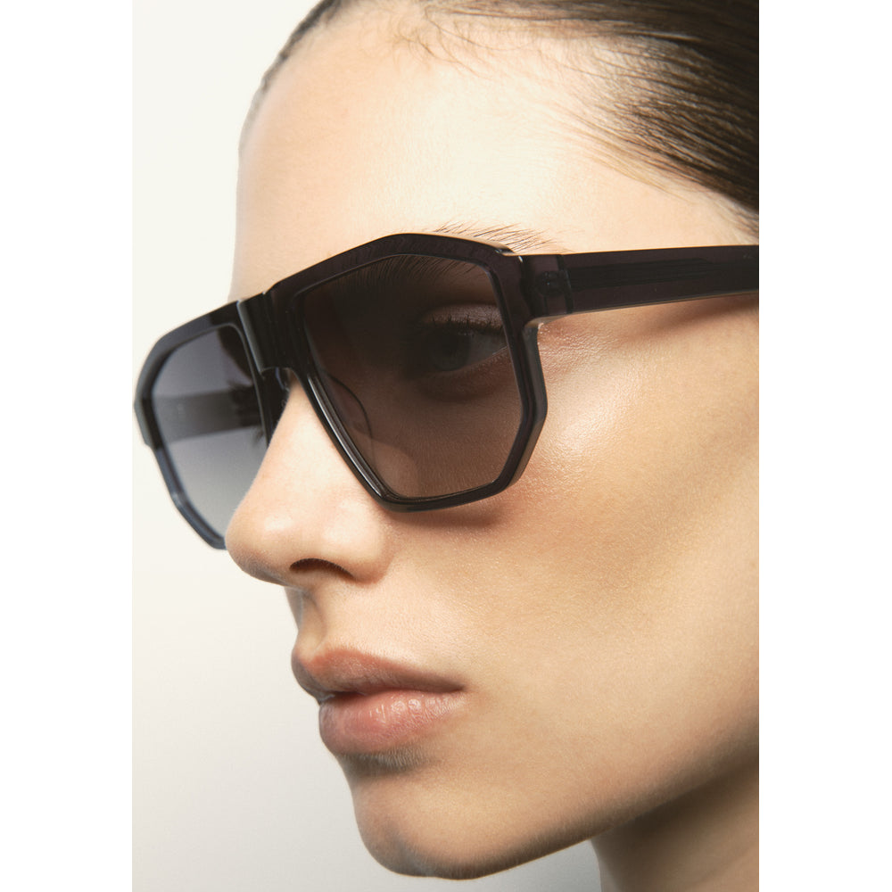 Kaleos Cade Bleu Marine Cristal 05 portée, trois-quarts - Les Lunettes de Pauline