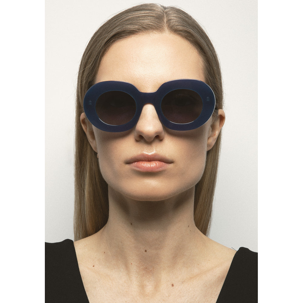 Kaleos Darling Bleu 04 portée - Les Lunettes de Pauline
