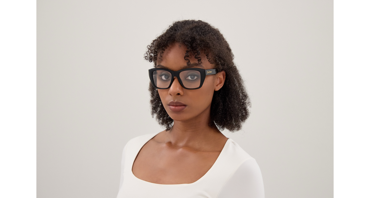 Saint Laurent SL Logo SL 925 Noir 001 portée - Les Lunettes de Pauline