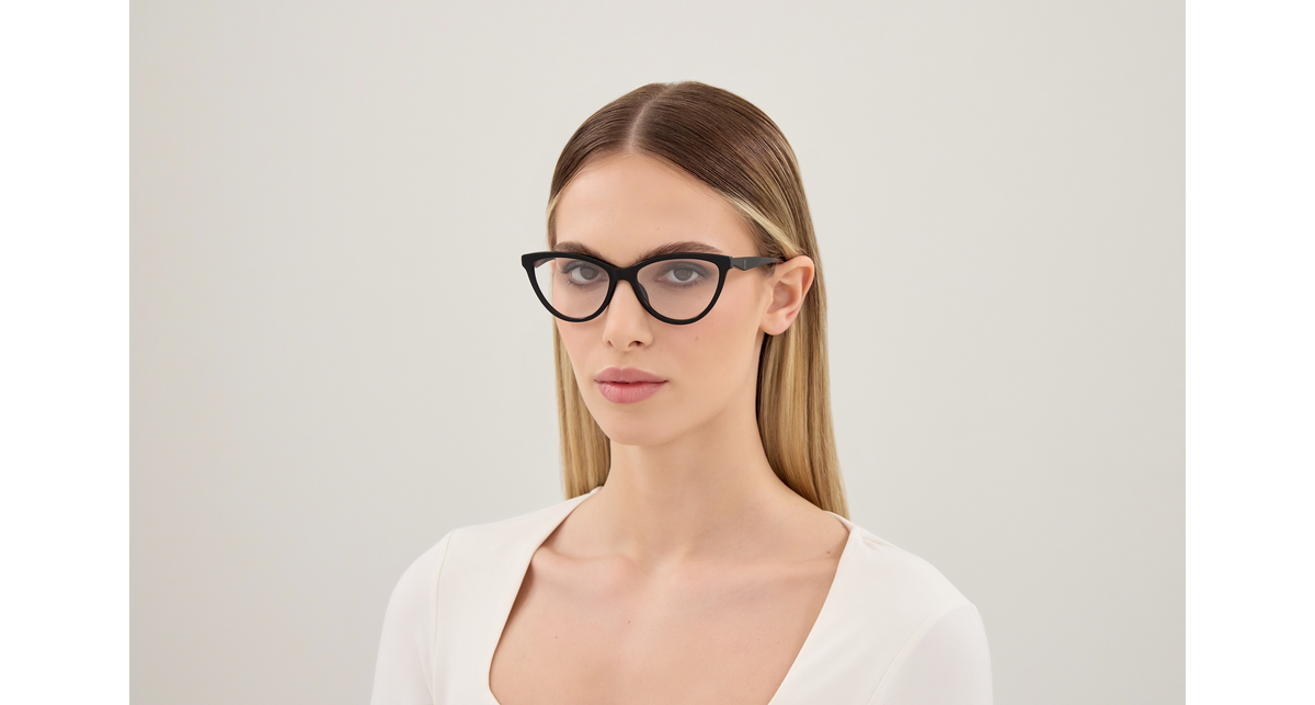 Saint Laurent Monogram SL M185 Noir 001 portée - Les Lunettes de Pauline
