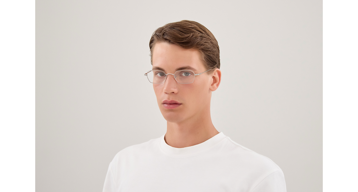 Saint Laurent SL Logo SL 952 OPT Argent 002 portée - Les Lunettes de Pauline