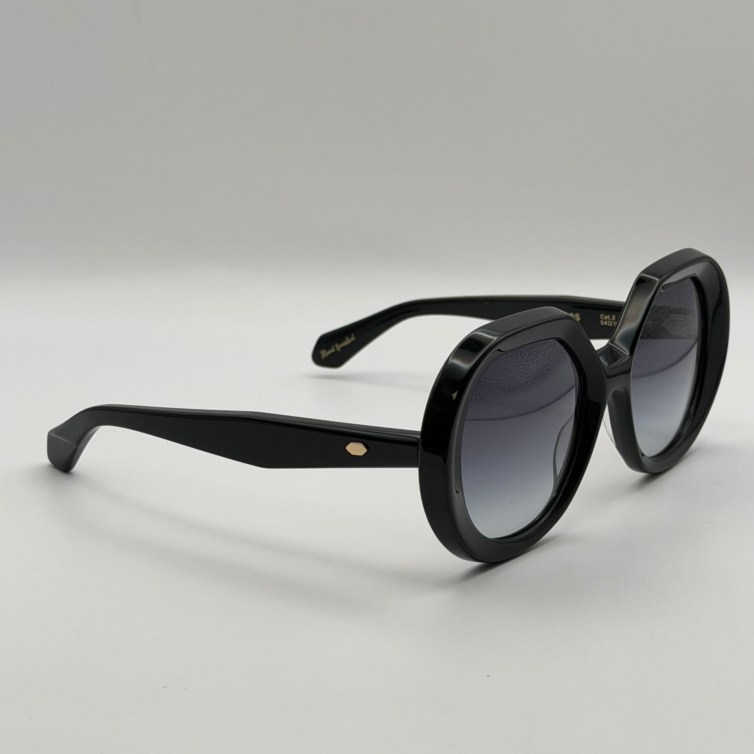 Carven CC4090S - Les Lunettes de Pauline