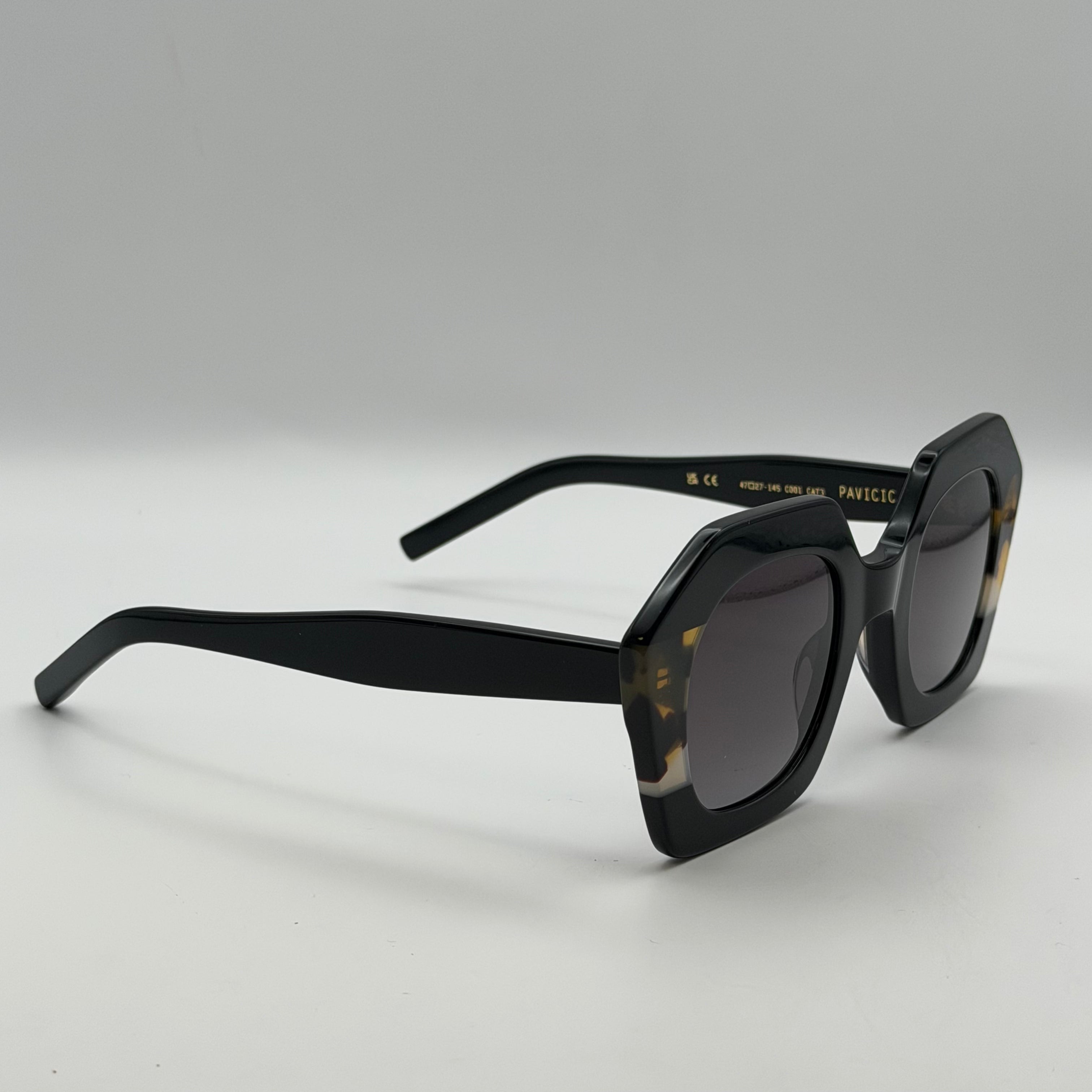 Kaleos Pavicic - Les Lunettes de Pauline