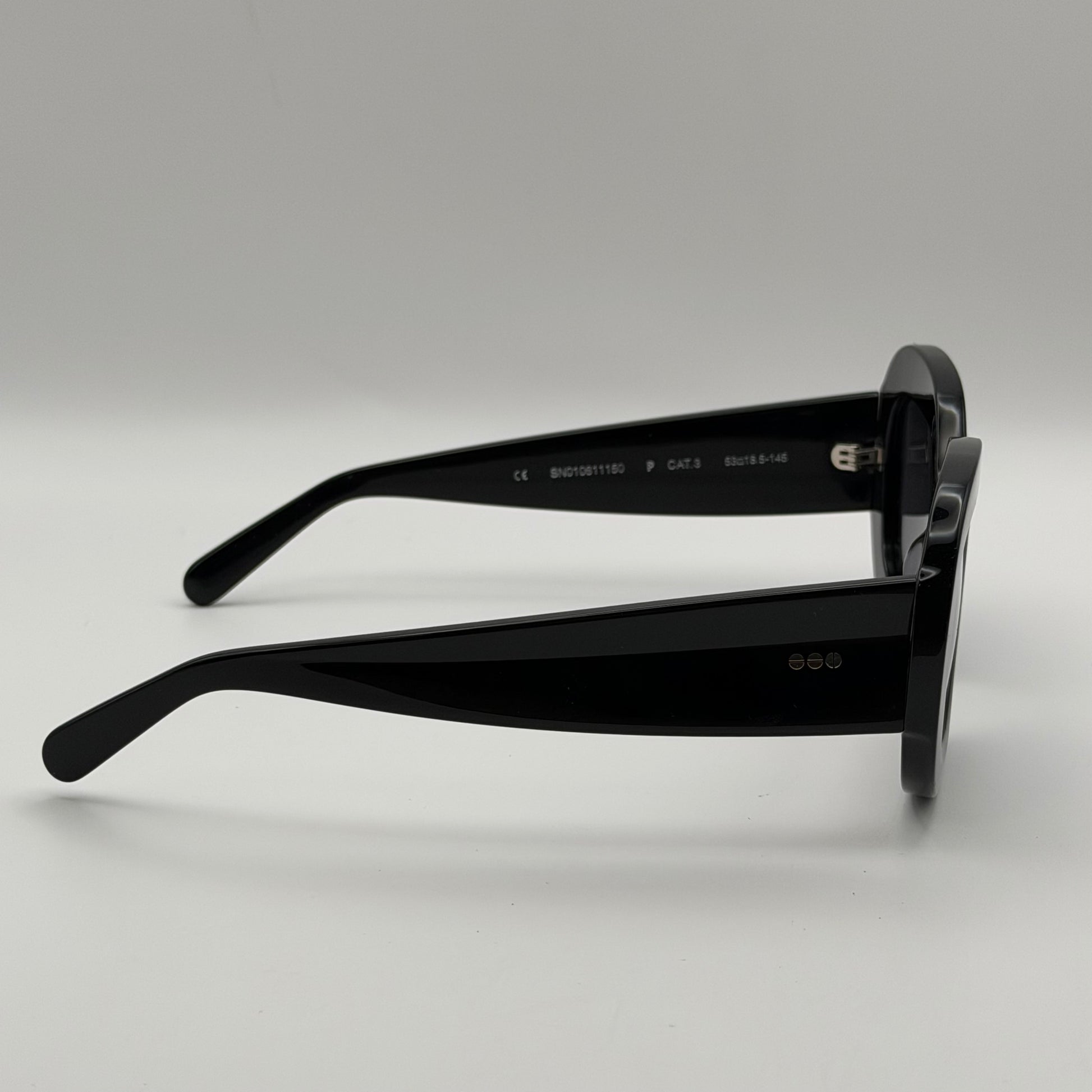 Komono The Madonna - Les Lunettes de Pauline