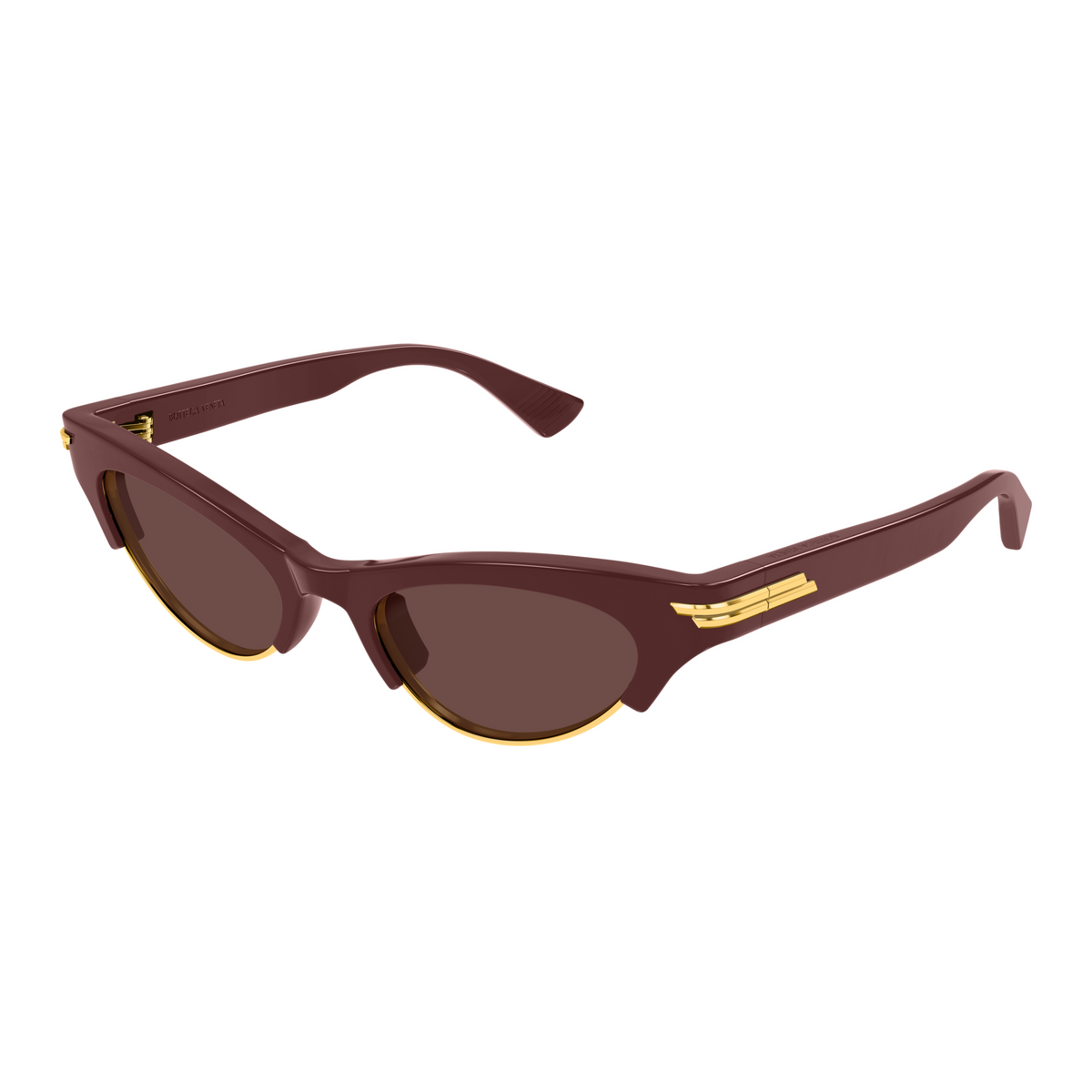 Bottega Veneta BV1431S Bordeaux 004 de trois-quarts - Les Lunettes de Pauline