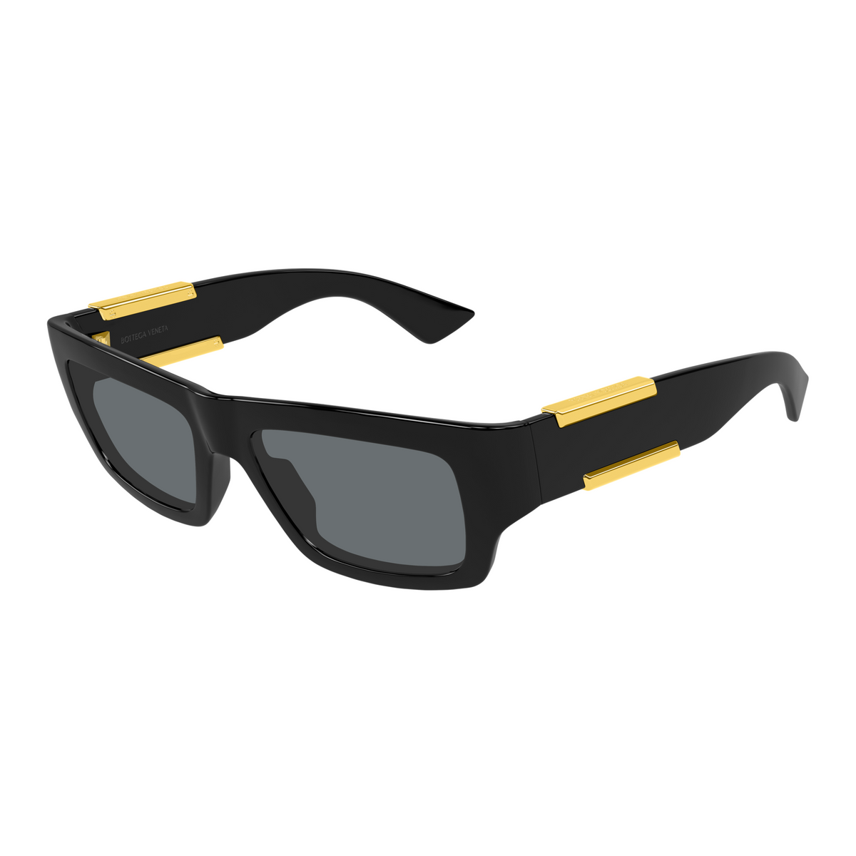 Bottega Veneta BV1452S Noir 001 de trois-quarts - Les Lunettes de Pauline
