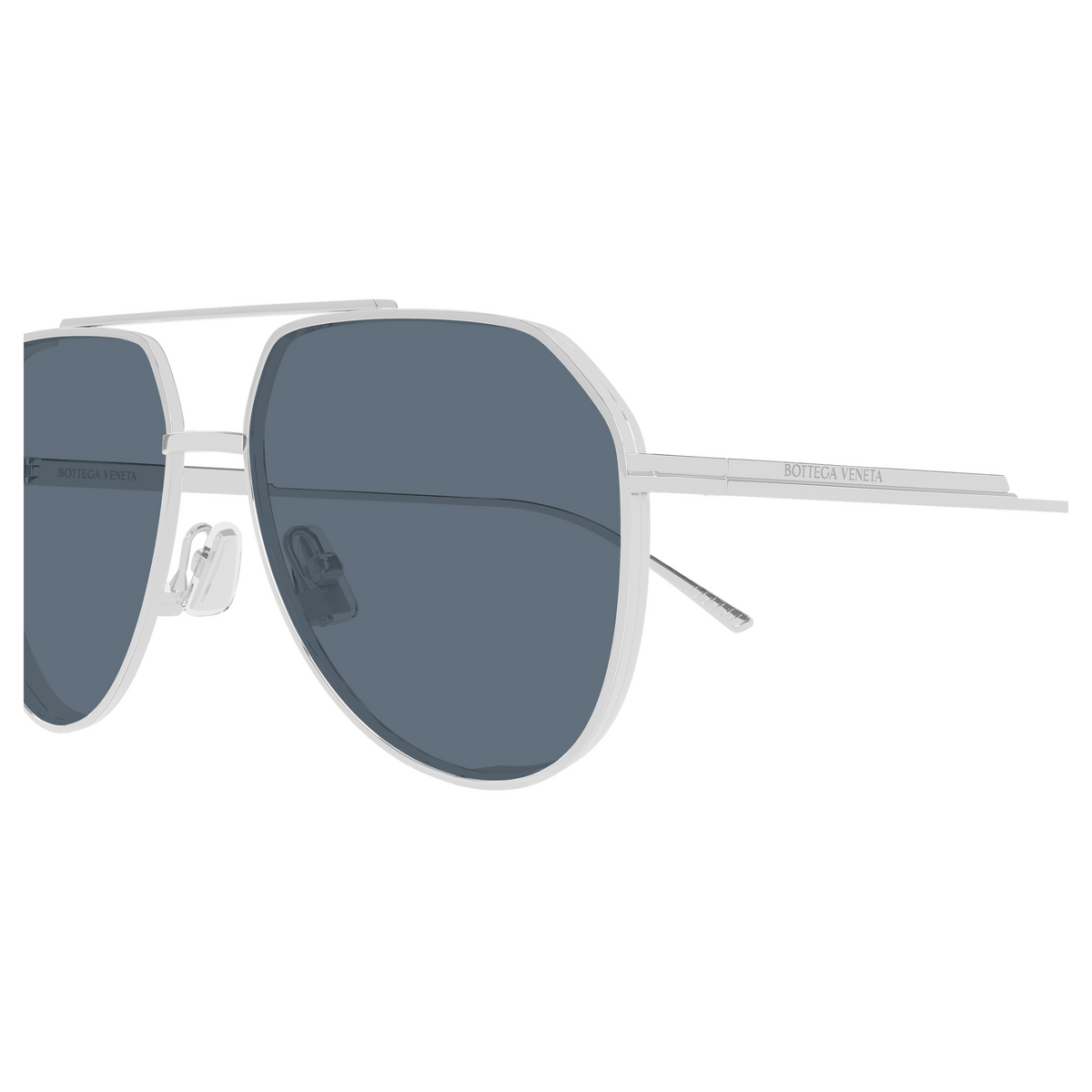 Bottega Veneta BV1465S Argenté Verres Bleus 003 en détail des branches - Les Lunettes de Pauline
