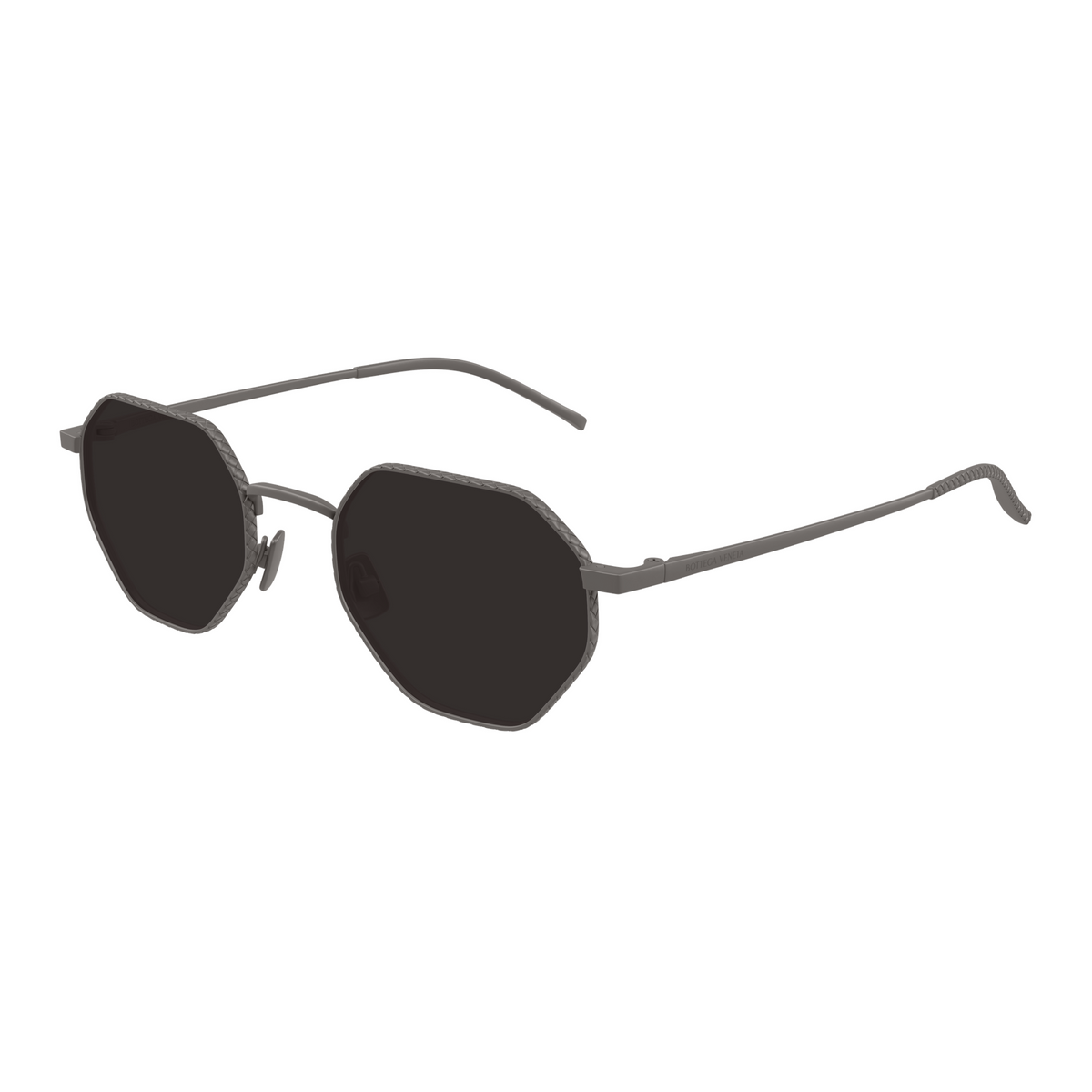 Bottega Veneta BV1471S Gunmetal 001 de trois-quarts - Les Lunettes de Pauline