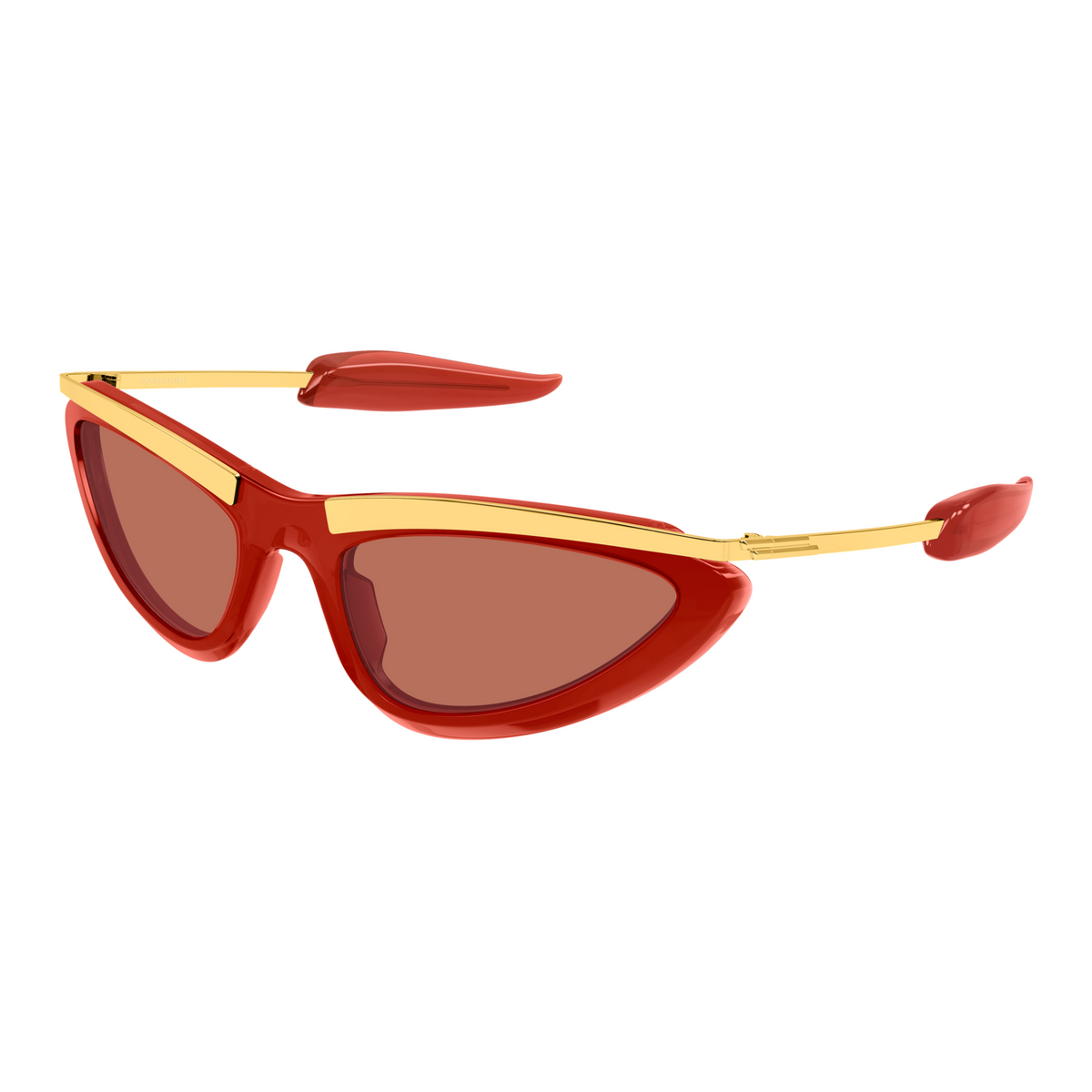 Bottega Veneta BV1477S Rouge Doré 005 de trois-quarts - Les Lunettes de Pauline