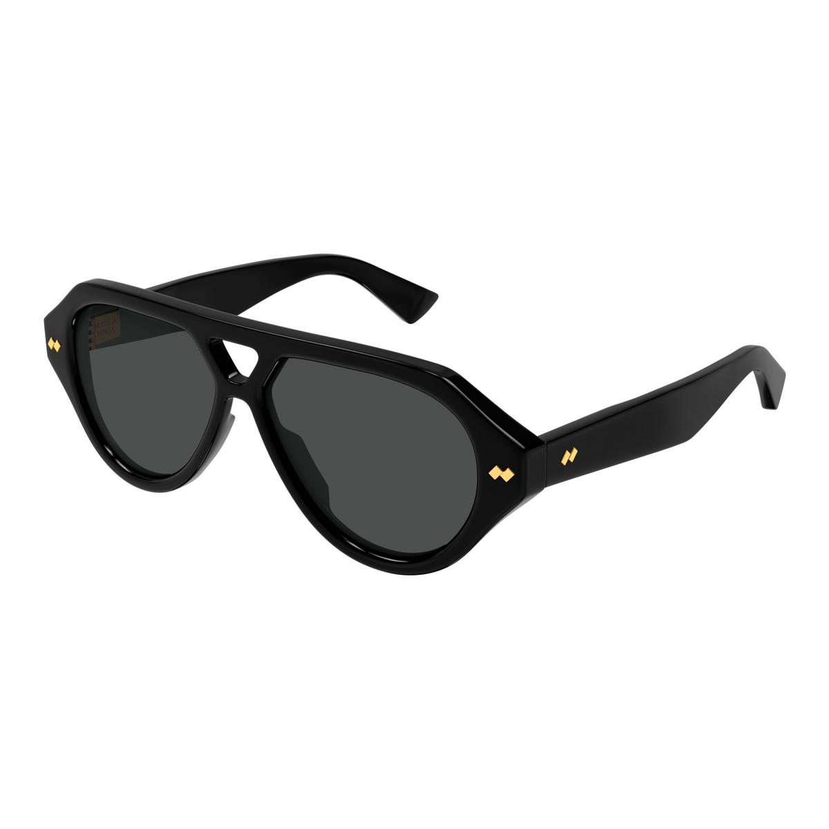 Bottega Veneta BV1485S Noir 001 de trois-quarts - Les Lunettes de Pauline