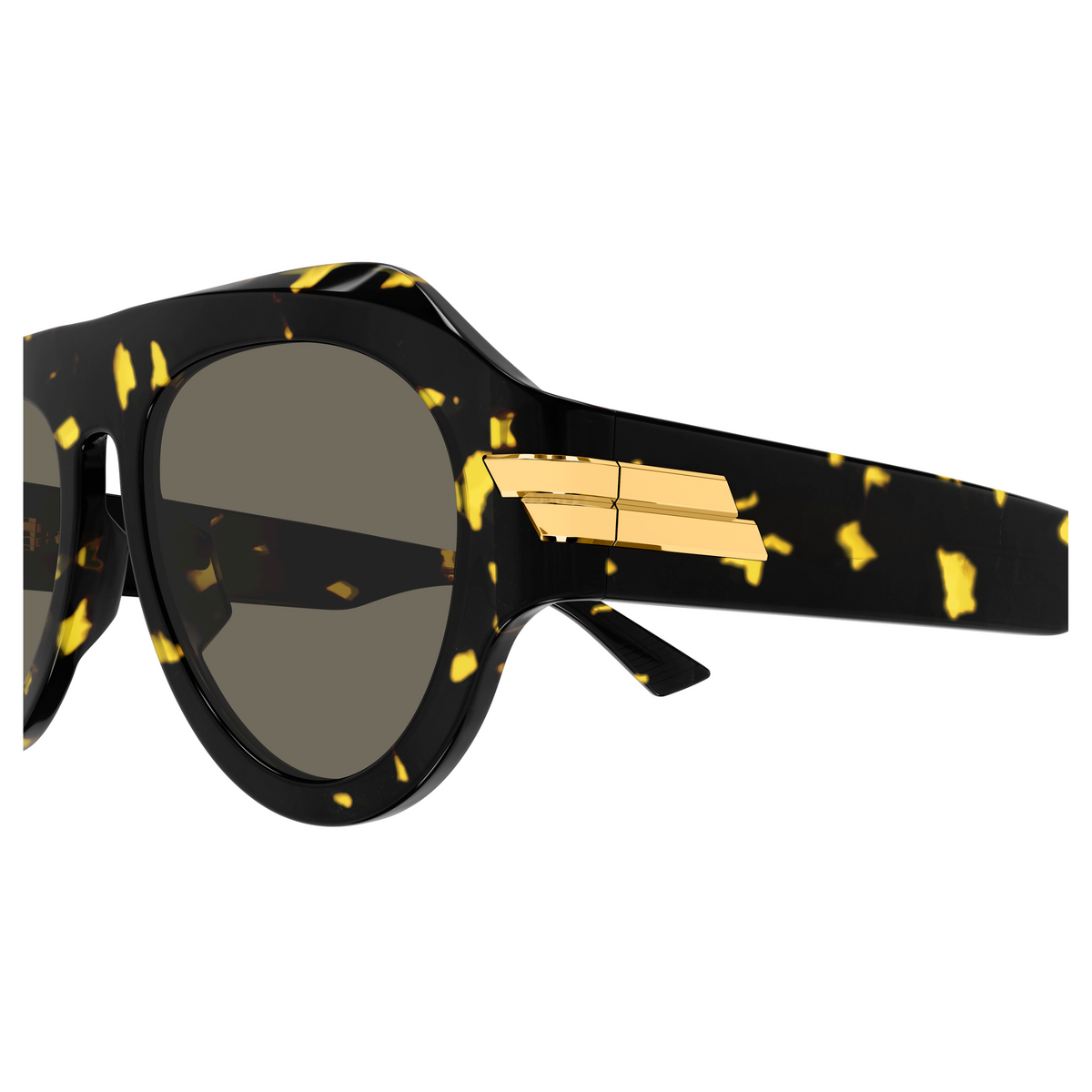 Bottega Veneta BV1488S Écaille Havane 002 en détail des branches - Les Lunettes de Pauline