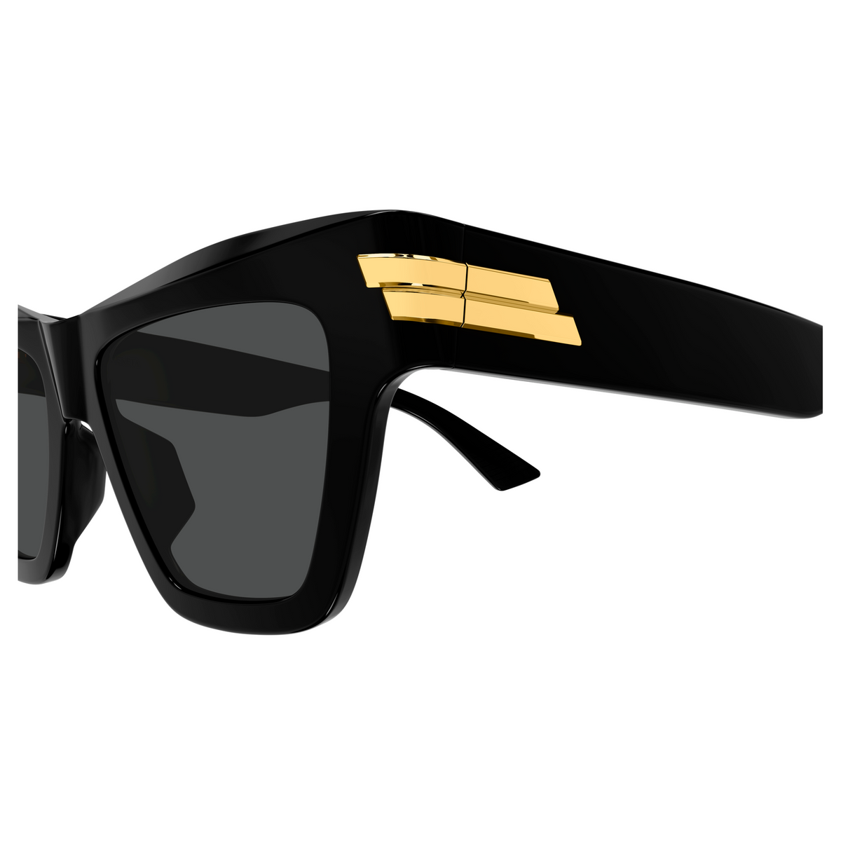 Bottega Veneta BV1489S Noir 001 en détail des branches - Les Lunettes de Pauline