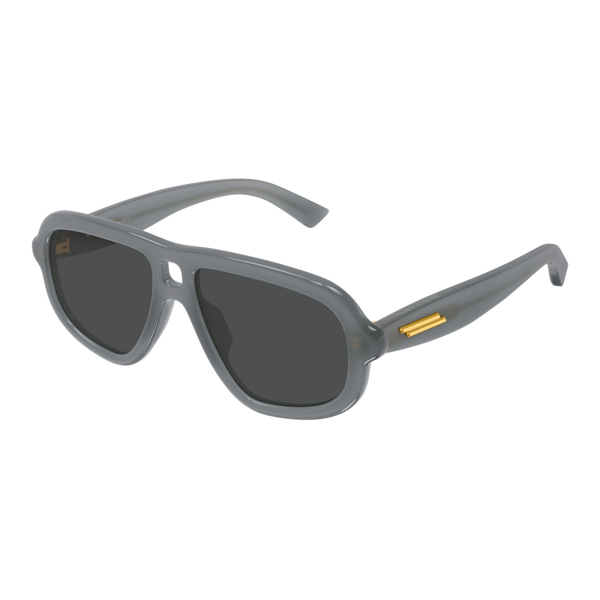 Bottega Veneta BV1494S Gris Cristal 004 de trois-quarts - Les Lunettes de Pauline