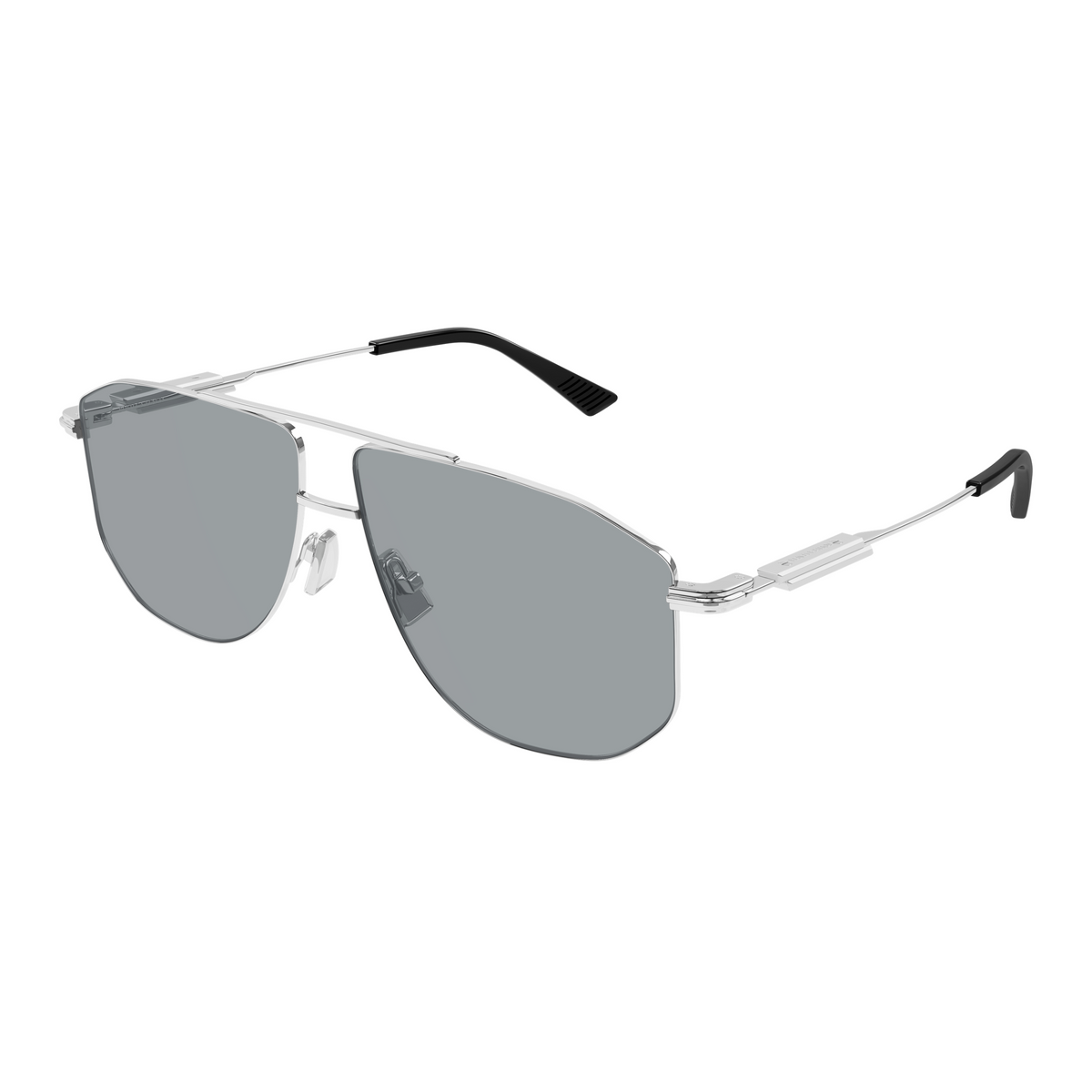 Bottega Veneta BV1509S Argenté Verres Gris 005 de trois-quarts - Les Lunettes de Pauline