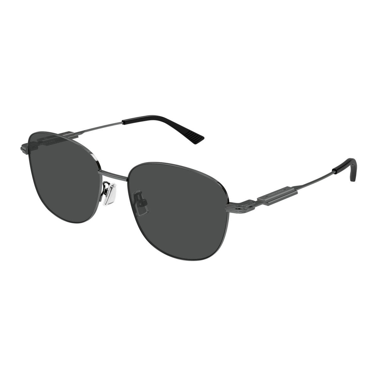 Bottega Veneta BV1517SA Ruthénium 001 de trois-quarts - Les Lunettes de Pauline