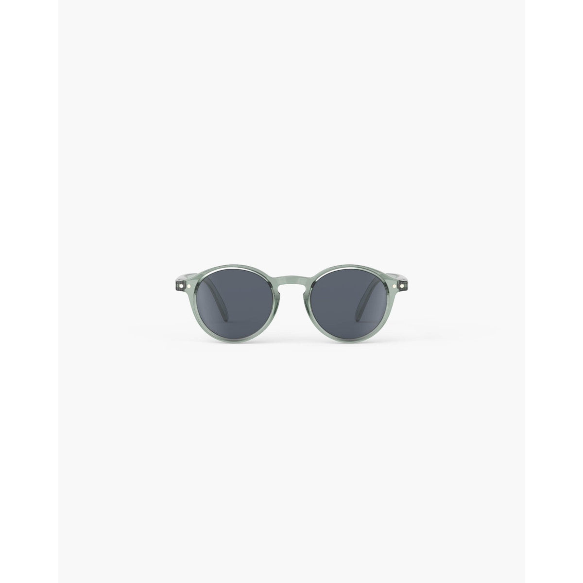 IZIPIZI #D Solaire Enfant Polarisée Vert Sauge 5-7 ans de face - Les Lunettes de Pauline