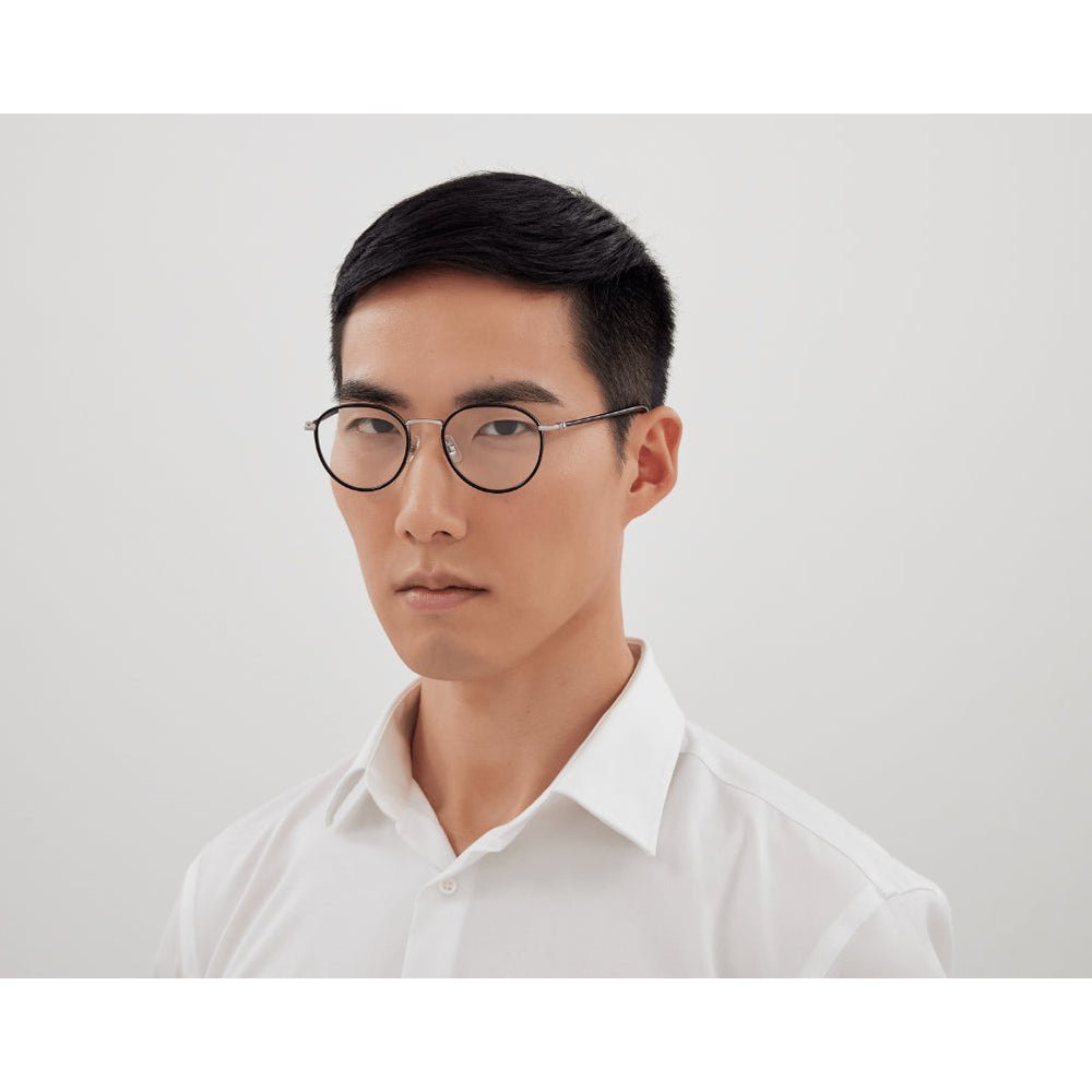 Montblanc MB0342OA Noir 001 portée - Les Lunettes de Pauline